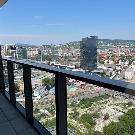 Lejlighed View From 30. Floor, Parking Price Included *